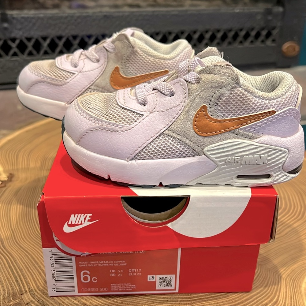 Nike toddler air max excee 6
